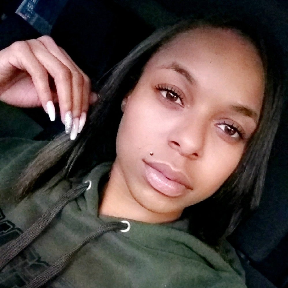 Meet your Posher, Kadijah